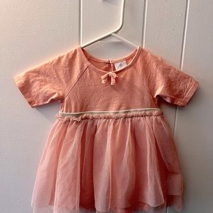 Hanna Andersson dress. Peach/Pink. Size 80/US 2.